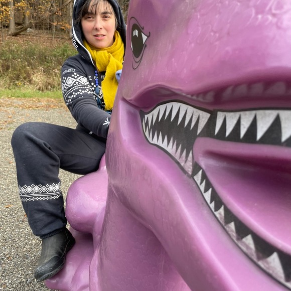 Meet your Posher, Heather - Picture 1 of 1